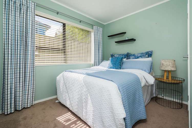 324b East Coast Road Sunnynook_14