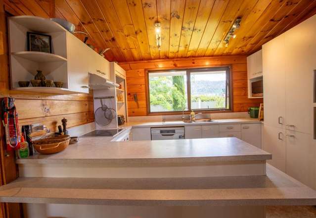 32 Old Station Road Ohakune_2