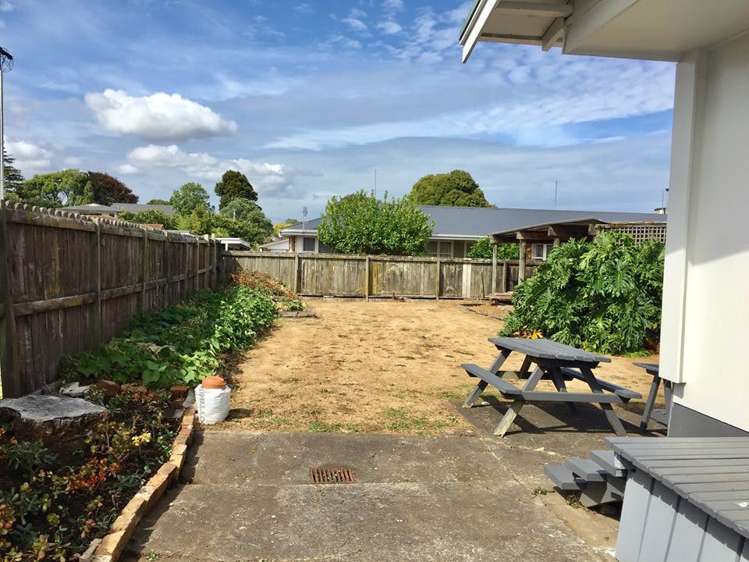 697 Mount Albert Road Royal Oak_19