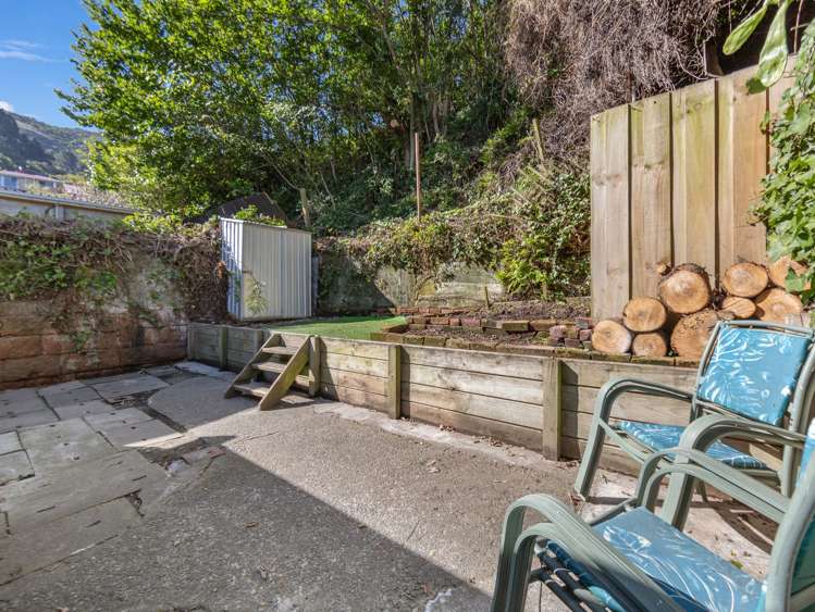 36 Hawkhurst Road Lyttelton_17