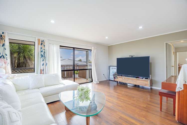 2/16 James Street Bayview_9