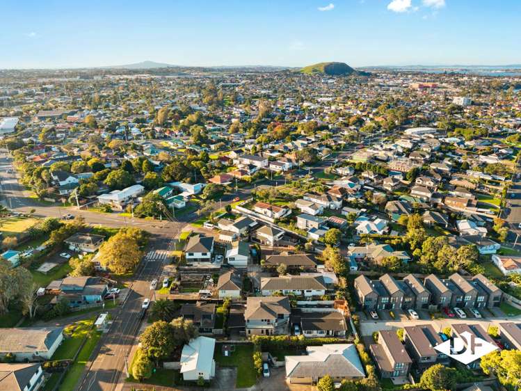 46 Commissariat Road Mount Wellington_38