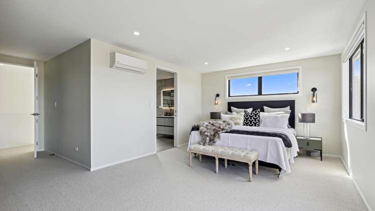 8 Andara Close Pinehill_14