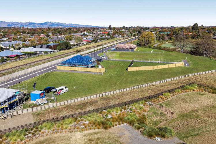 19 Cunliffe Road Redwood_5