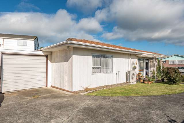 9a Avon Place Springvale_1