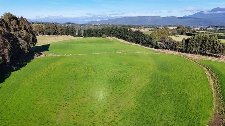 140 Tutoko Lane Te Anau_12