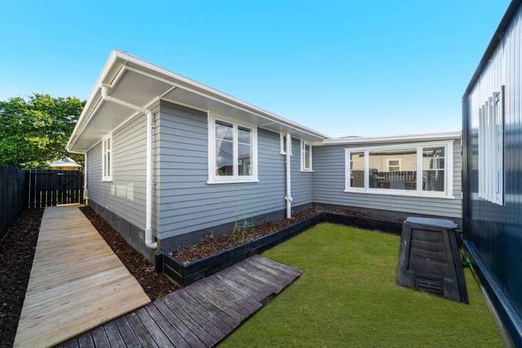 405 West Coast Road Glen Eden_11