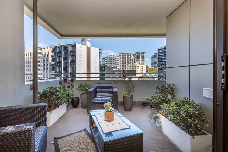 1108/18 Beach Road Auckland Central_9