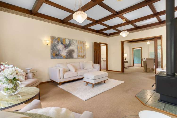 77 Carter Road Oratia_10