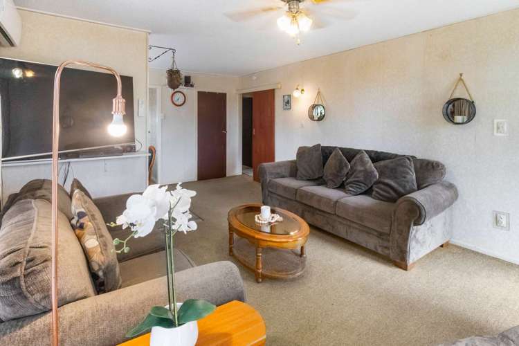 33 Anthony Crescent Bader_6