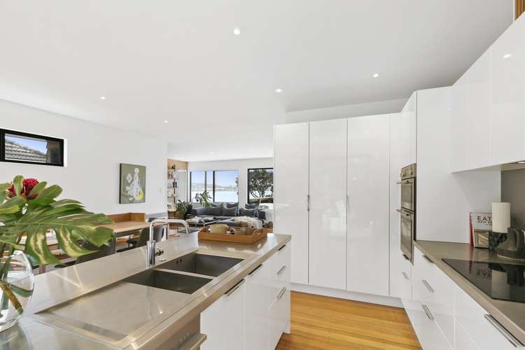 312 Queens Drive Lyall Bay_7