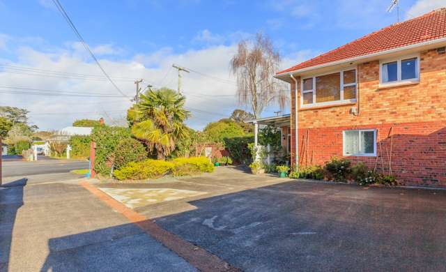 67a King George Avenue Epsom_1