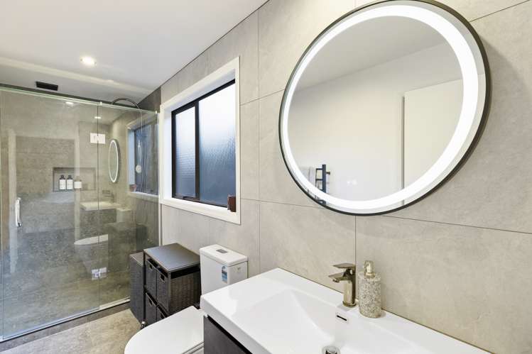 58 Churchill Road Cockle Bay_21