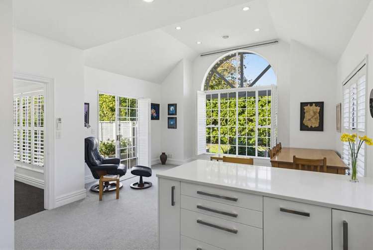 1 Maple Lane Waikanae_18