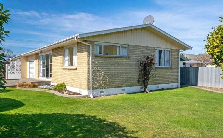 1/60 Howick Road_0