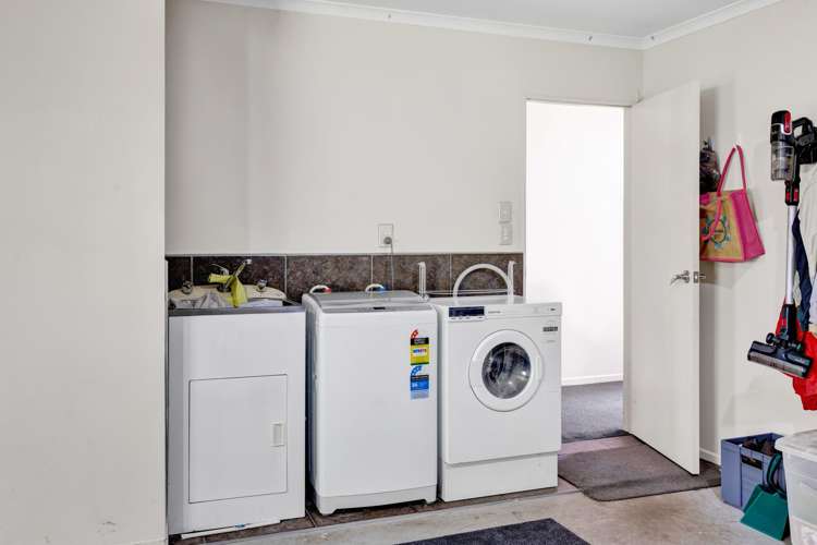 319a South Road Hawera_21