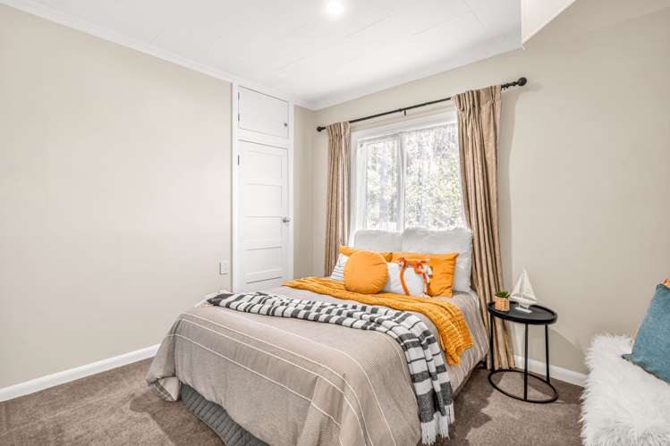 15 Willow Avenue Stoke_12