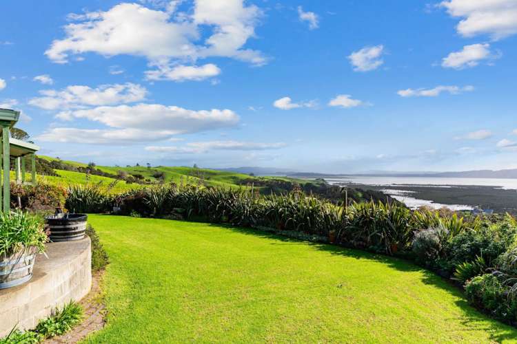 494 Takahiwai Road One Tree Point_22