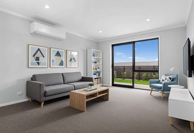 5 Piwaiwaka Lane Ramarama_1