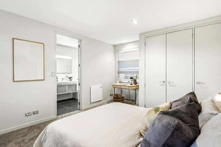 11 Wainui Avenue Point Chevalier_17