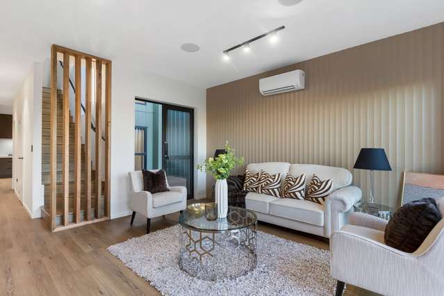 33 karaka village parade Karaka_1