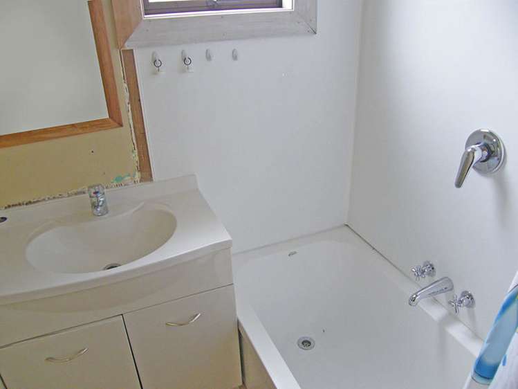 126 Macandrew Road South Dunedin_8