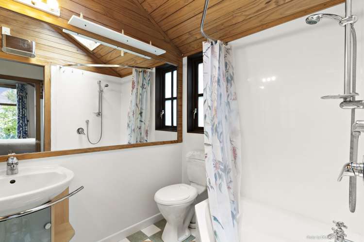 14a Orchy Crescent Southgate_8