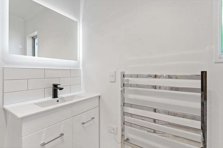 11a Pandora Place Pakuranga_12