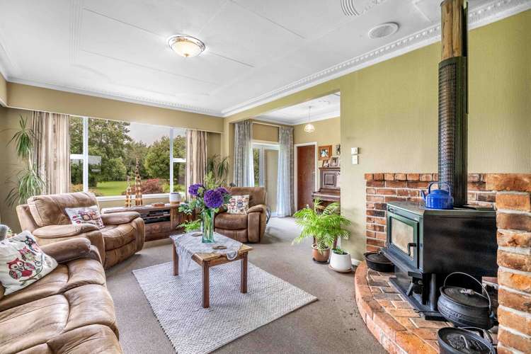 155 Tussock Creek Grove Bush Road Winton Surrounds_8