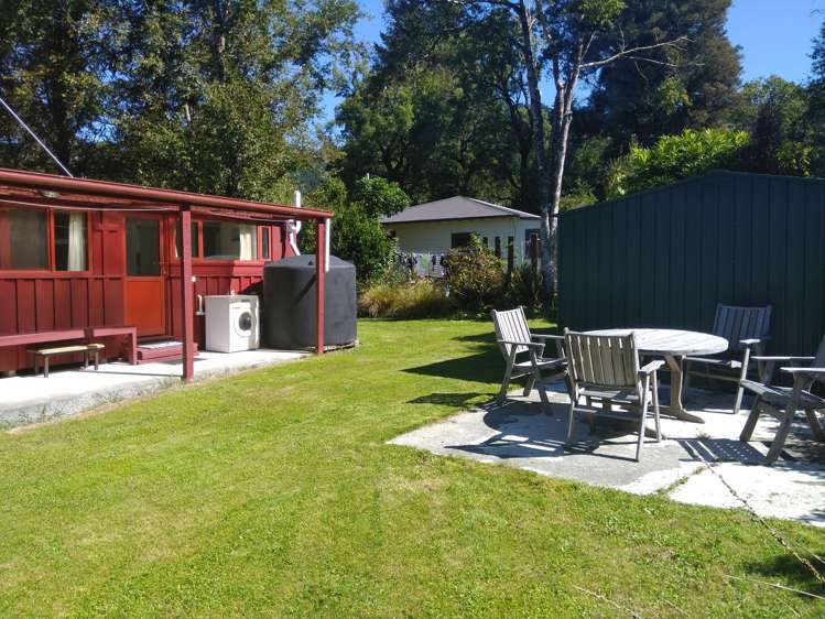 178 Blandswood Road Mesopotamia_13