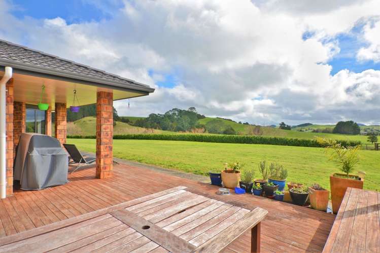 66 Paparoa Road Mangapai and Surrounds_25