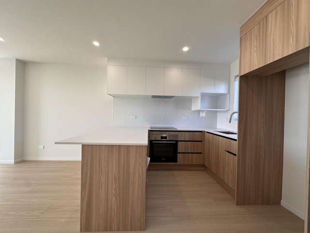 4/10 Fairclough Road 1603_4