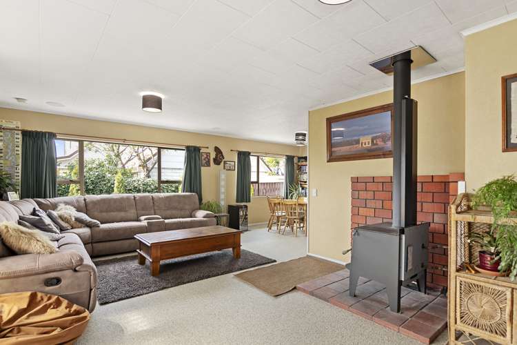 61 Eighty Eight Valley Road Wakefield_5