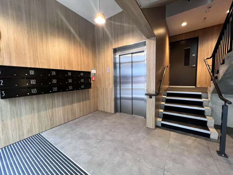 2/231 Madras Street Christchurch Central_12