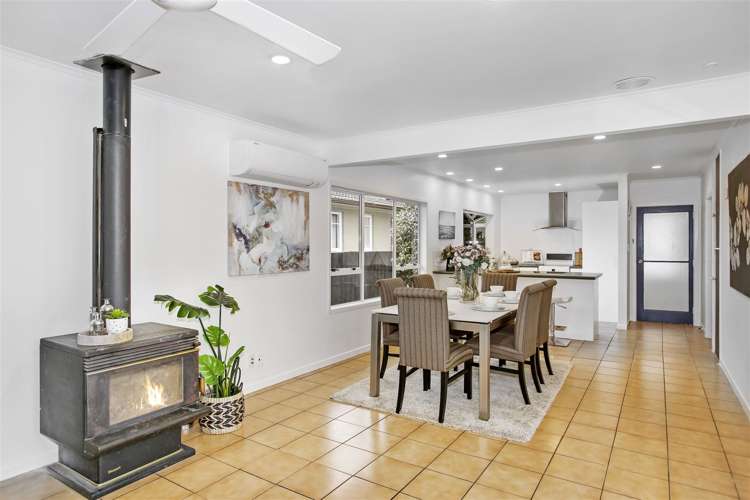 8 Callis Avenue Opaheke_10