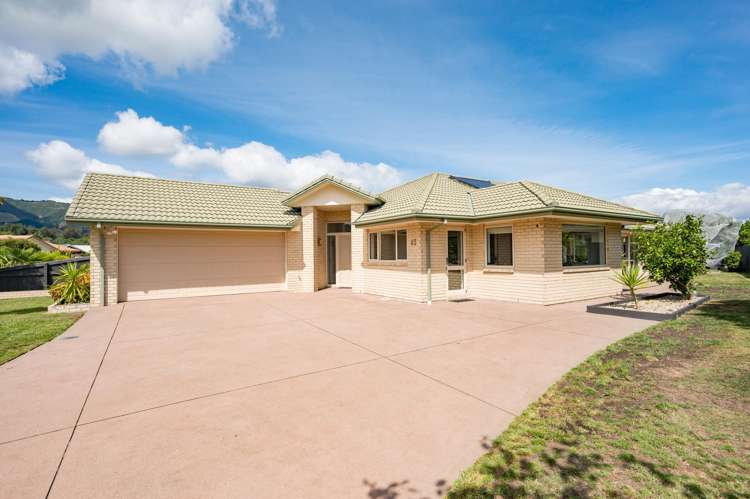 43 Covent Drive Stoke_24