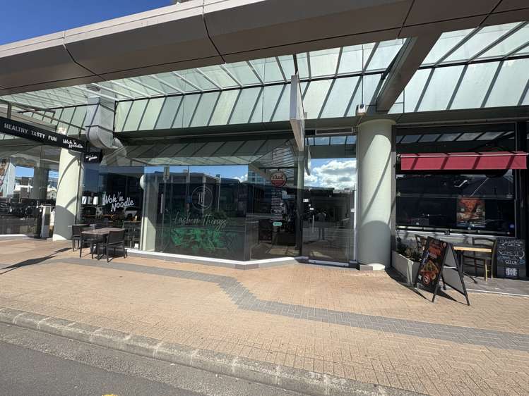 Shop 9,1-7 The Strand Takapuna_4