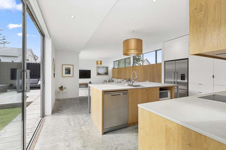 185 Coutts Street Rongotai_8