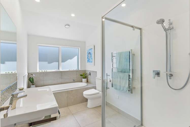 49 Beachwood Drive Hatfields Beach_21