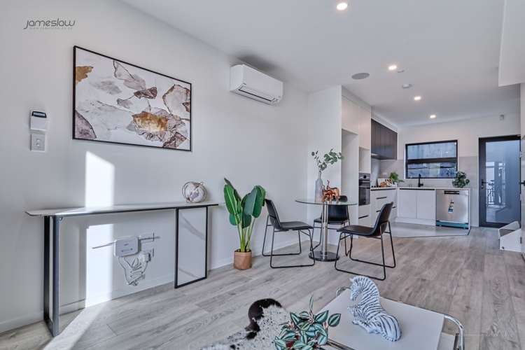 11/13 Grove Lane Pakuranga_17