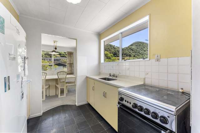 24 Hartford Crescent Totara Park_2