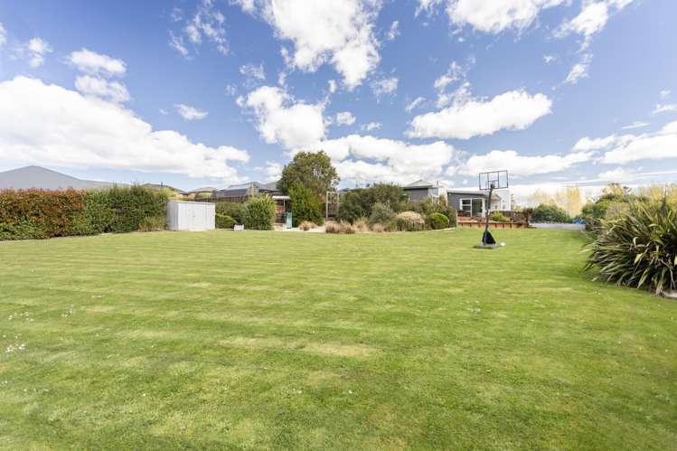 30 & 38 Blue Stone Drive Waiareka Junction_30