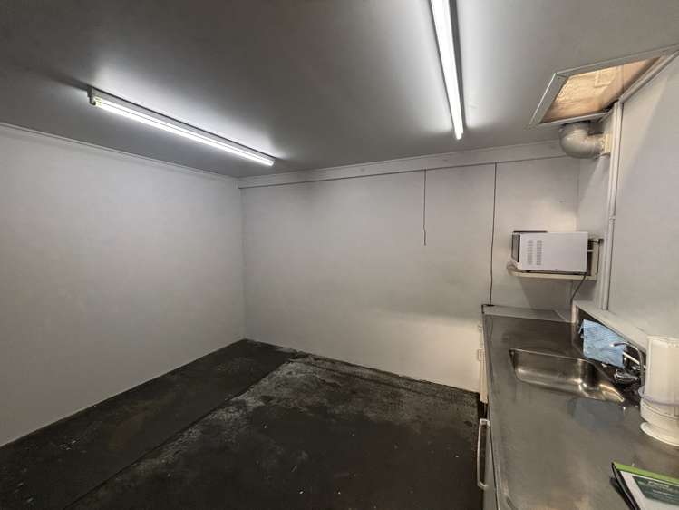 495 Hutt Road Alicetown_8