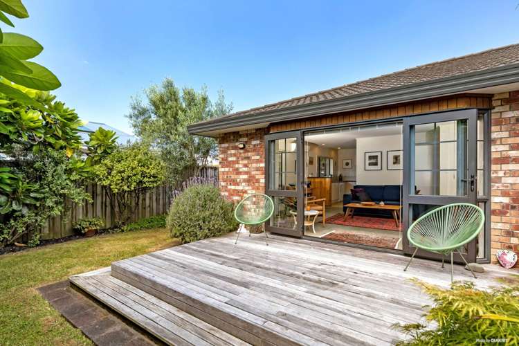 276a Meola Road Point Chevalier_2