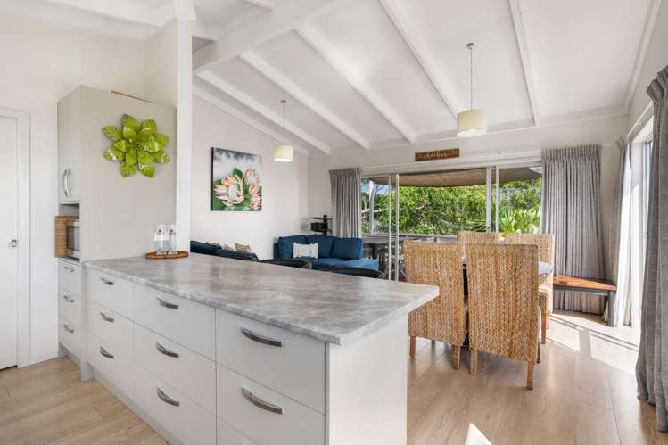 100 Charleston Avenue Whangamata_7