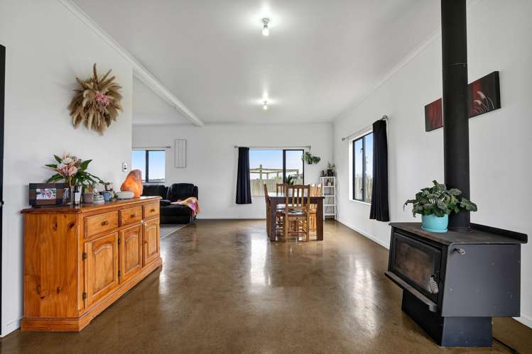 1544 South Road Manutahi_9