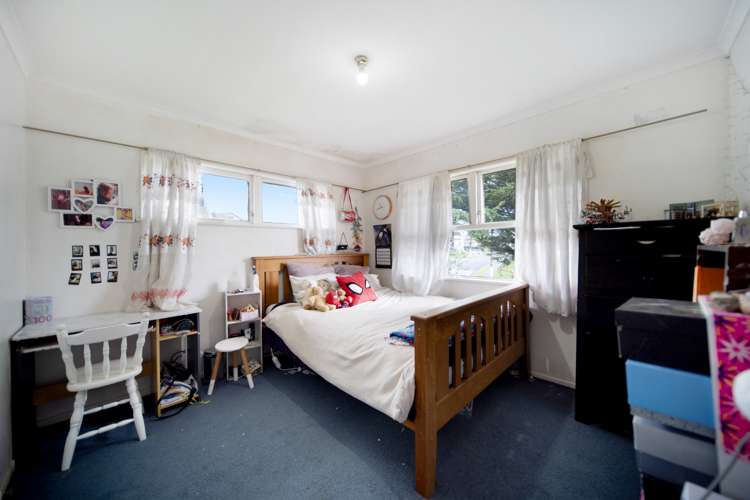 21 Plumley Crescent Mangere_12