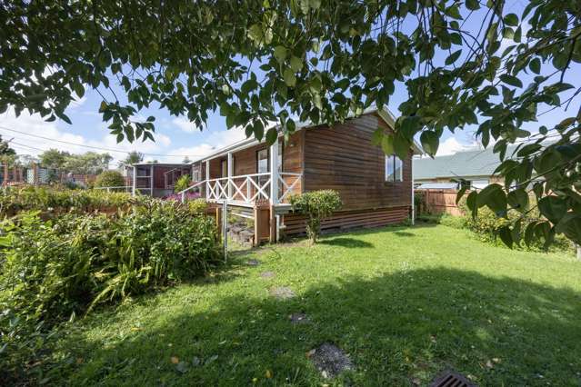 2/30 Ribblesdale Road Henderson_1