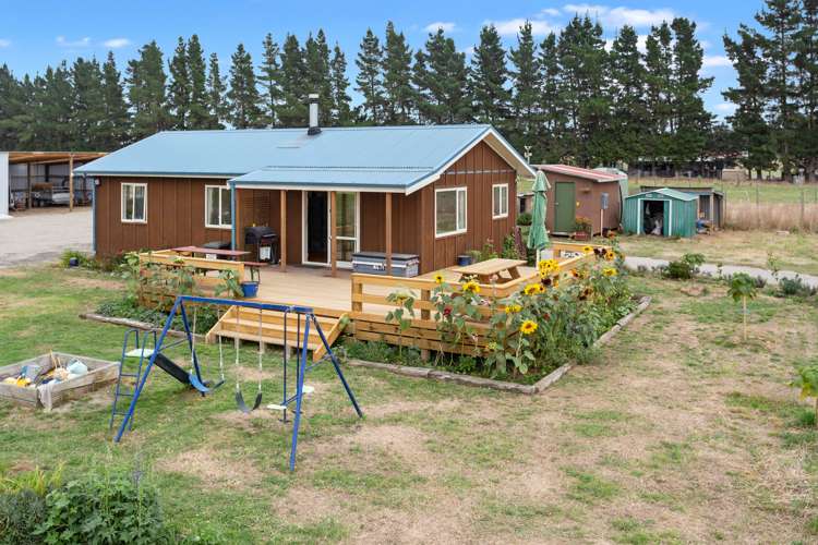 733 Poyntzs Road West Eyreton_14