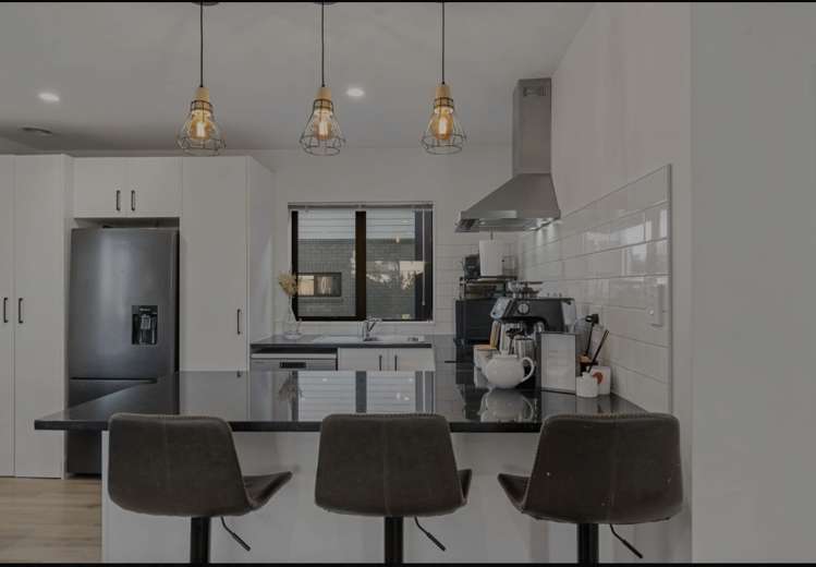 63 Black Beech Crescent Takanini_7